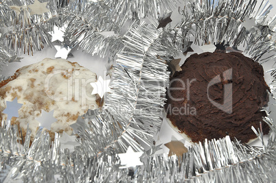 Lebkuchen in Weihnachtsdekor