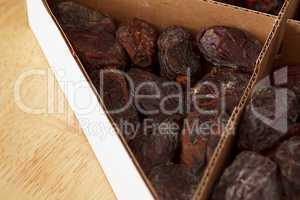 Smoked date palm fruits