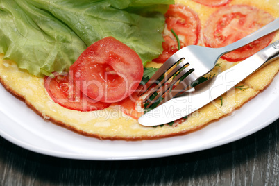 Omelet With Tomatoes