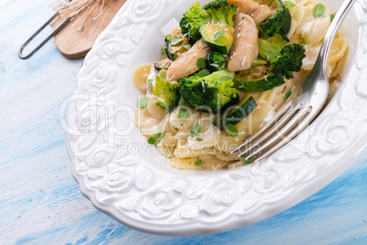 Farfalle pasta with zucchini and broccoli