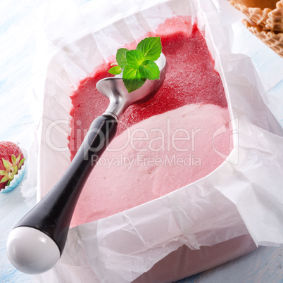 homemade Strawberry ice