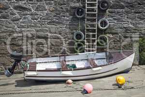 Fischerboote im Hafen von Gorran Haven, Cornwall, Großbritannie