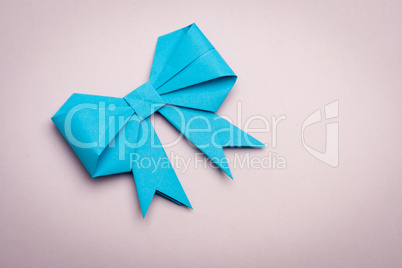 origami papaer bow