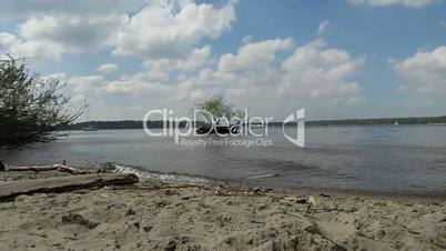 Wannsee in Berlin, Strand mit Treibgut