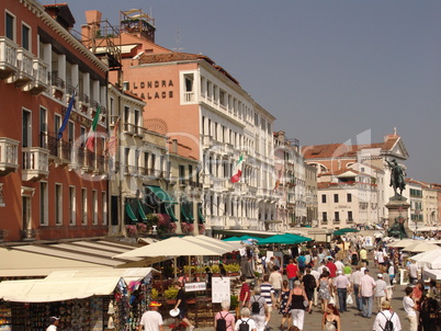 Promenade in Venedig