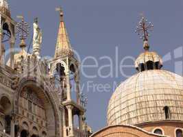 Basilika San Marco in Venedig