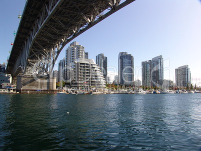 Brücke nach Granville Island in Vancouver