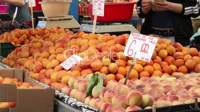 Peaches for Sale