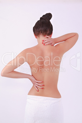Frau mit schmerzenden Rücken und Nacken