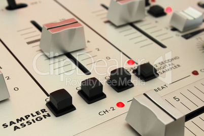 DJ Mixer - Digitaler Sampler
