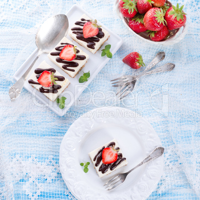 Strawberry Chocolate Cheesecake