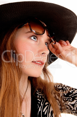 Girl with hat and sunglasses.