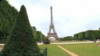 Eiffel tower tracking shot