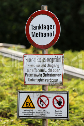 Methanollager - Verbotszeichen - Warnzeichen