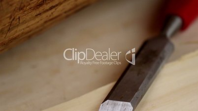 A 14mm red chisel