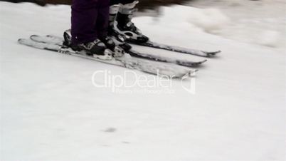 A couple doing the ski