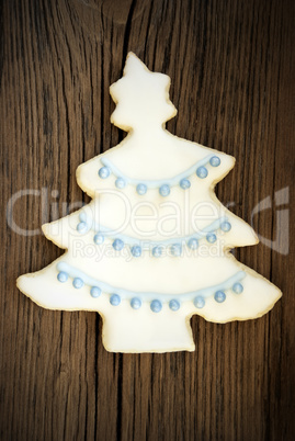 Christmas Tree Cookie on Wood