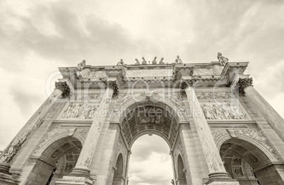 Arc de Triomphe de Carrousel in Paris