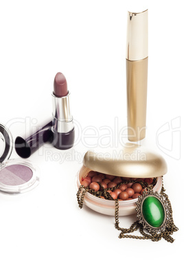 Makeup accessories with necklace