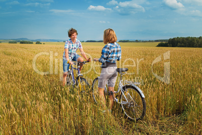 Portrait of a teenage cycling encountered at the rye field