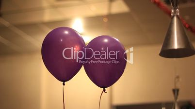 purple party balloons