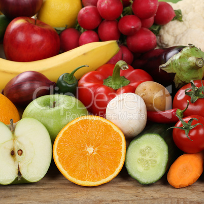 Geschnittenes Obst, Früchte und Gemüse