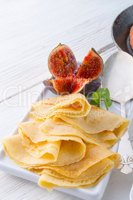 flambéed pancakes with figs and cherries