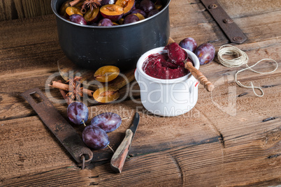 Plum puree