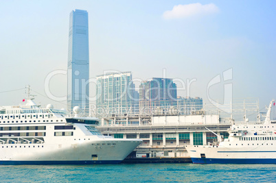 Cruise liner in Hong Kong