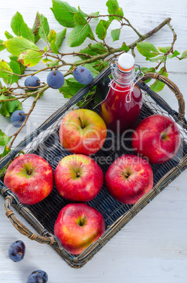 apple plums juice