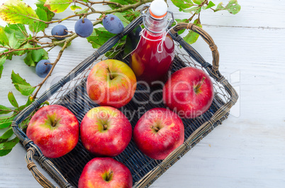 apple plums juice