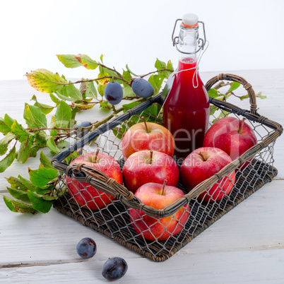 apple plums juice