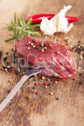 Rindersteak auf einer Fleischgabel