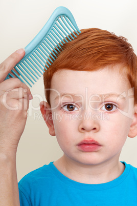 Child can be hair combs