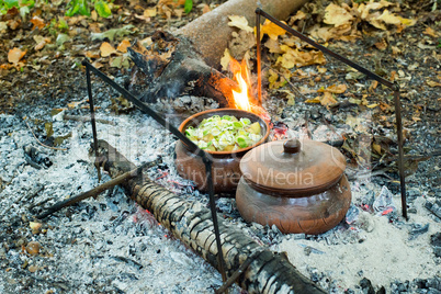 Roast in a clay pot over charcoal