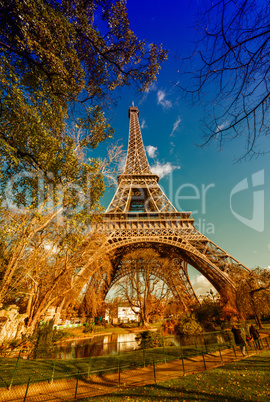 Spectacular view of Tour Eiffel structure on a beautiful sunny d