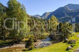 Sant Nicolau river