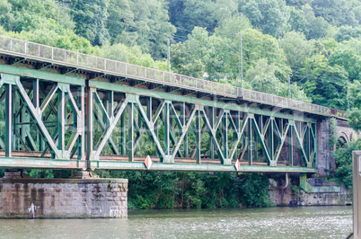 Stahl Eisenbahnbrücke