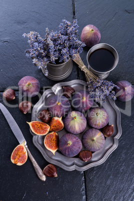 fresh figs