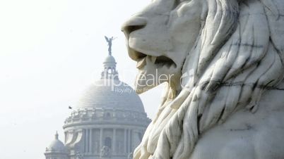 Shot of a lion sculpture at Victoria Memorial