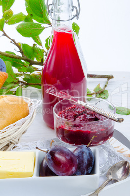 breakfast with plum jam