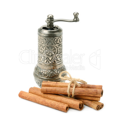 cinnamon and manual  grinder