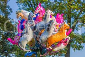 Luftballons in Pferdeform
