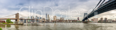 New York City - Stunning panoramic view of Brooklyn and Manhatta