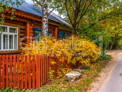 Leaf fall_house