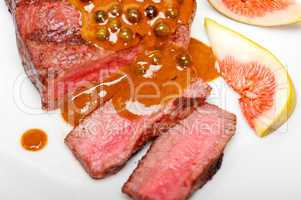 green peppercorn beef filet mignon