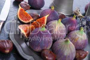 fresh figs