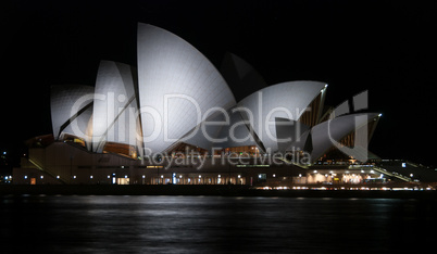 SYDNEY - JUL 23, 2010: The Opera House at twilight in Sydney, Au