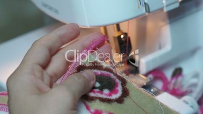 Sewing Tightening Serger Threads