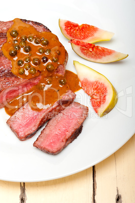 green peppercorn beef filet mignon